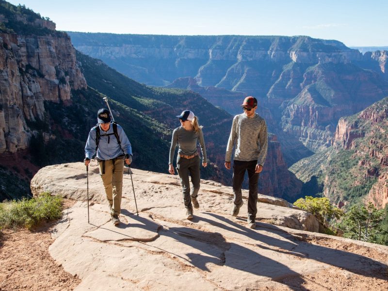 Students hike with professor at Grand Canyon National Park.