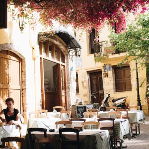 Outdoor restraunt