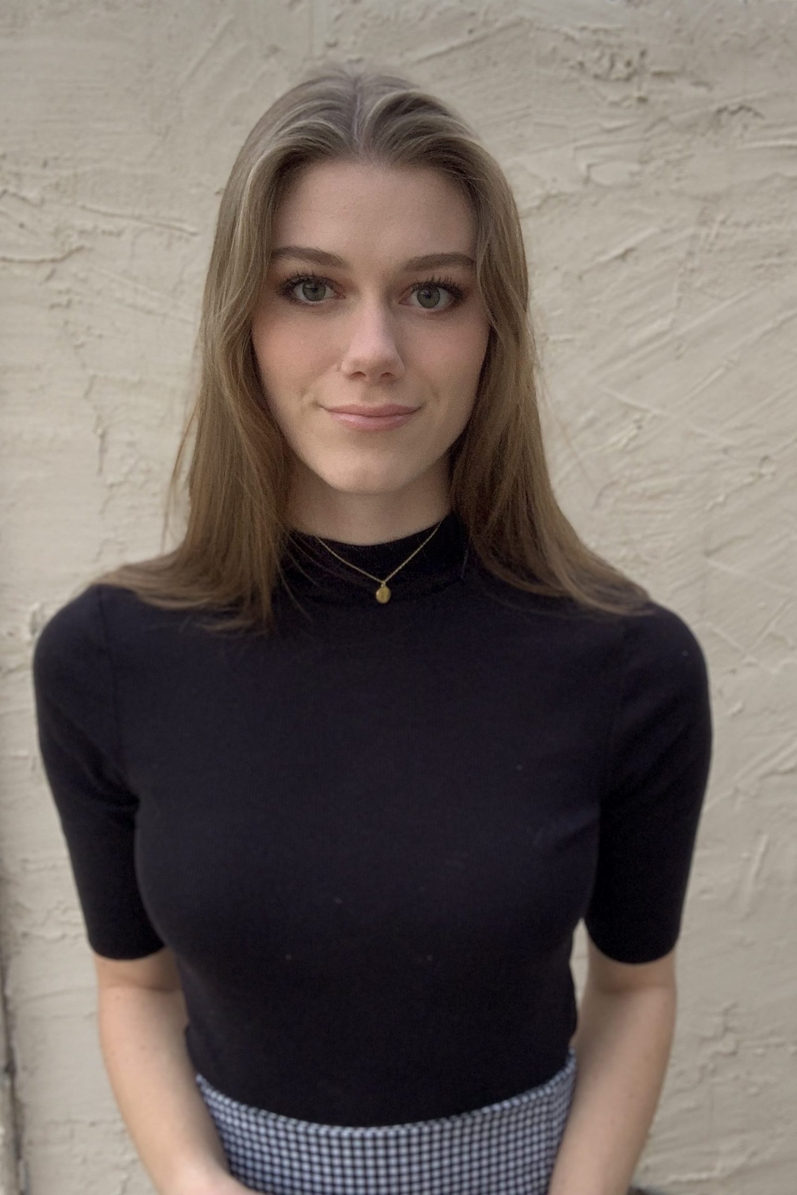 Headshot of Julia Rabussay.