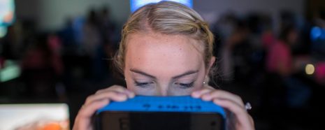 girl virtual reality technology mobile