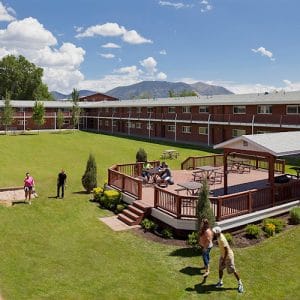 gillenwater courtyard with patio area and students walking