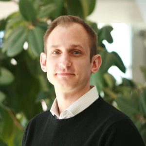 A headshot of Mark Remiker.